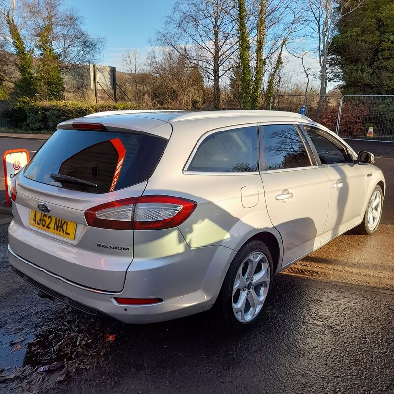 FORD MONDEO