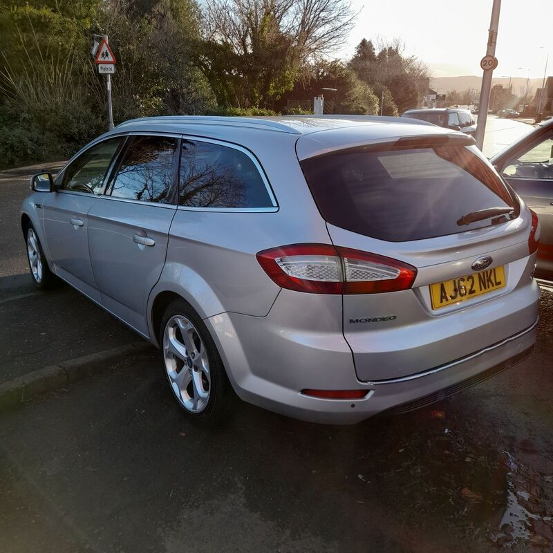 FORD MONDEO