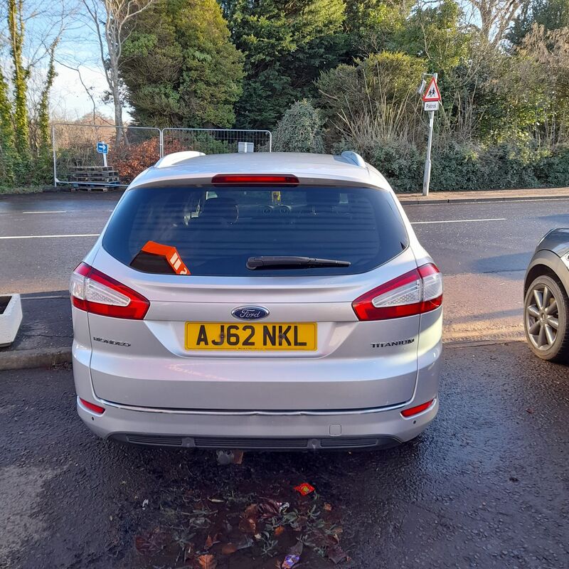 FORD MONDEO